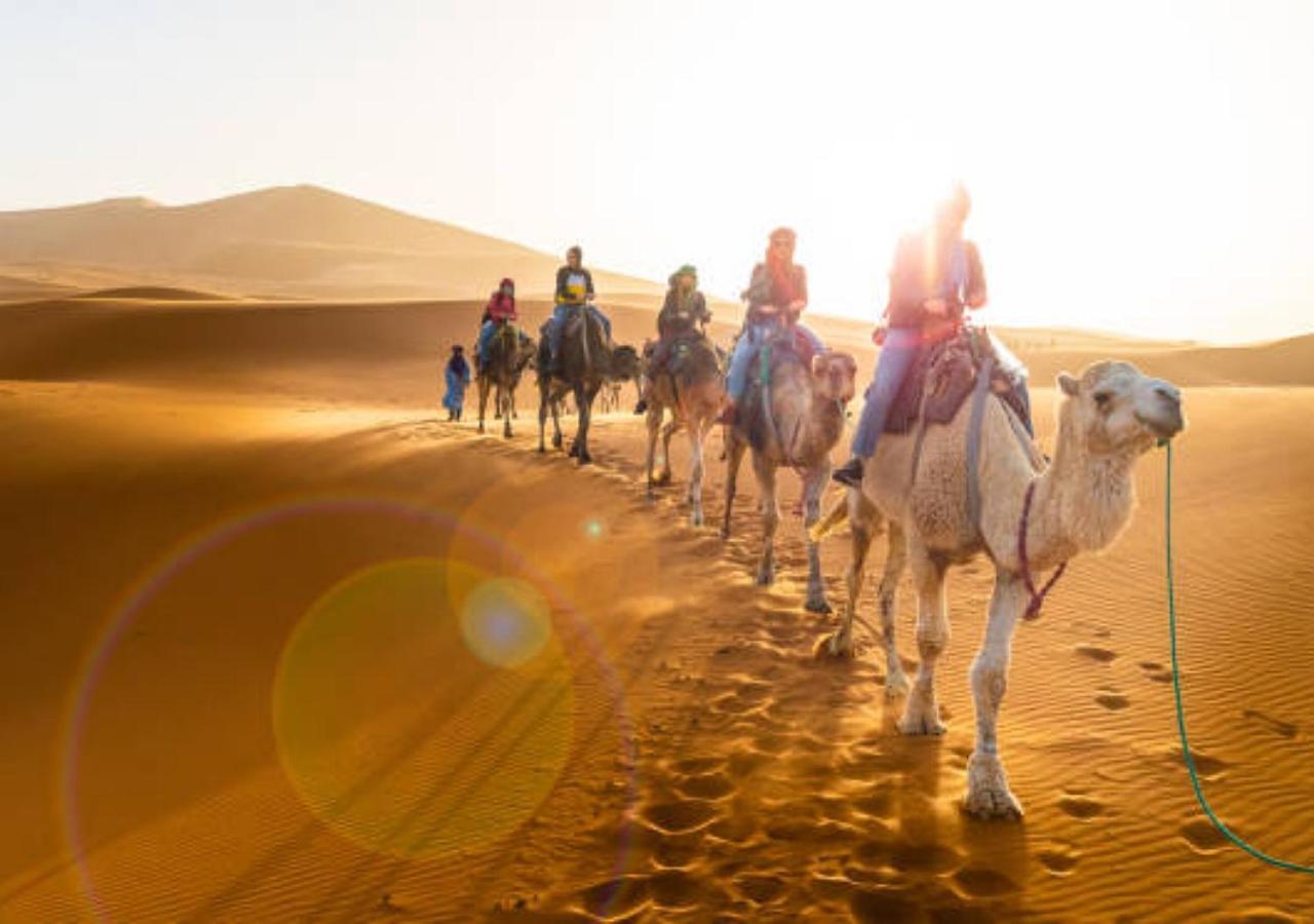Desert Glamping Experience Мерзуга Экстерьер фото