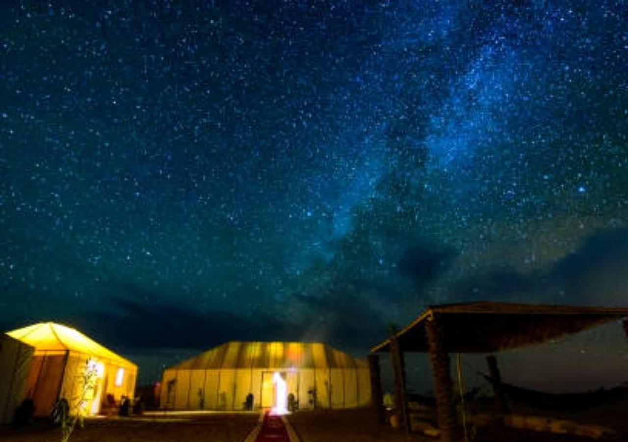 Desert Glamping Experience Мерзуга Экстерьер фото